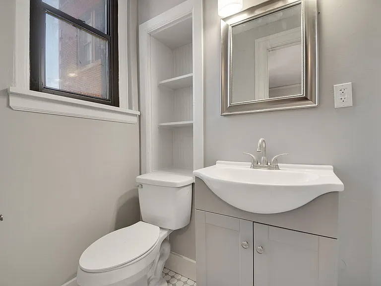 Fort Wood Apartments — Photo 67