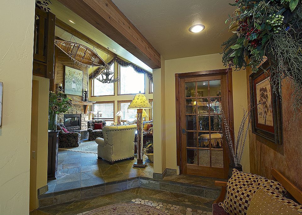 1st image of 10649 Buckhorn Ln