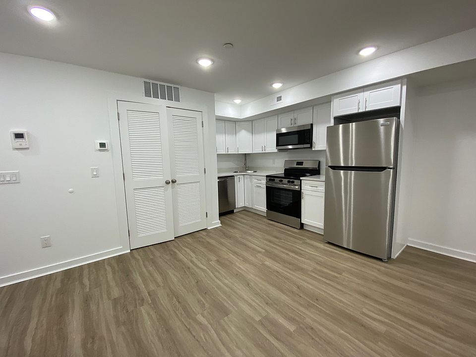 1st image of 3932-36 Mount Vernon St #10