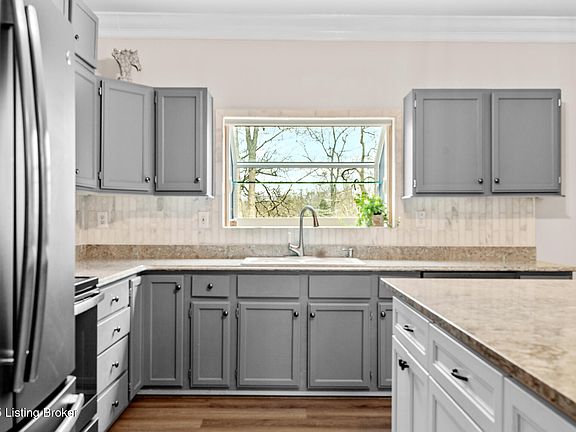 5th image of 1522 Whitfield Ln