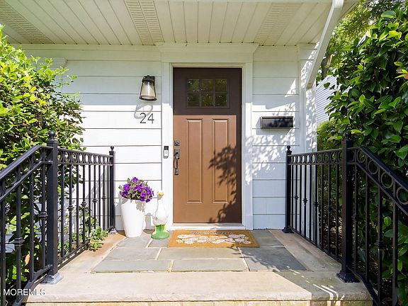 3rd image of 24 Werah Place