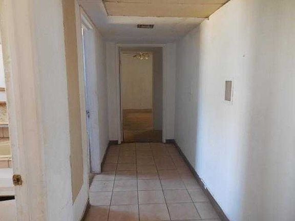 10611 Habecker Rd Lamont CA