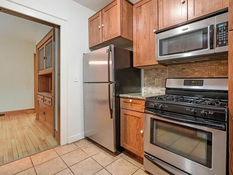 1401 Willow St #2 — Photo 12