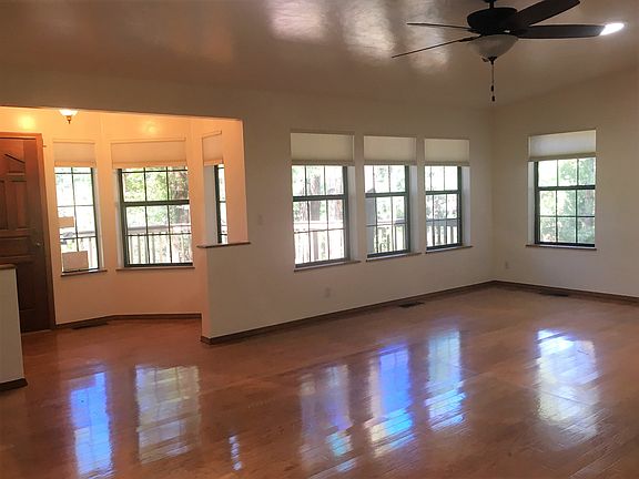 1095 Timber Point Circle Living_09122018