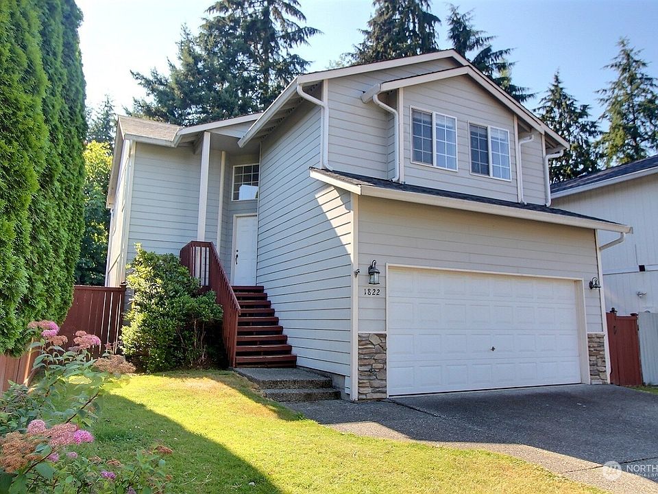 1st image of 1822 111th Drive SE