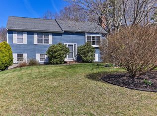 9 Forest Rd, Forestdale, MA 02644
