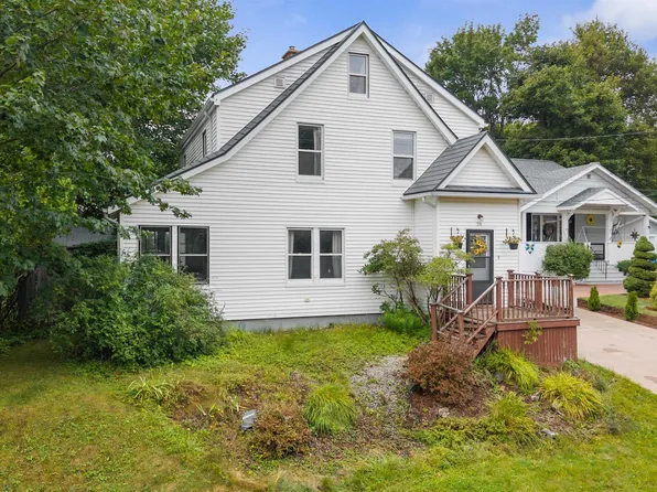 28 Mitchell St, New Glasgow, NS B2H 1H1