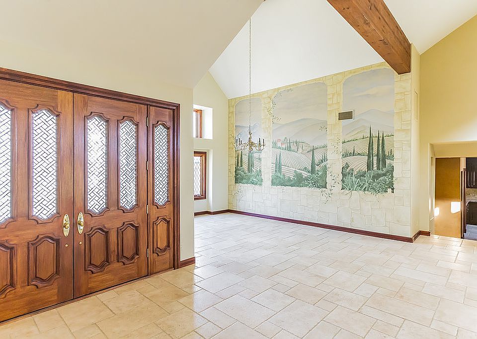 1st image of 38080 Bear Canyon Dr
