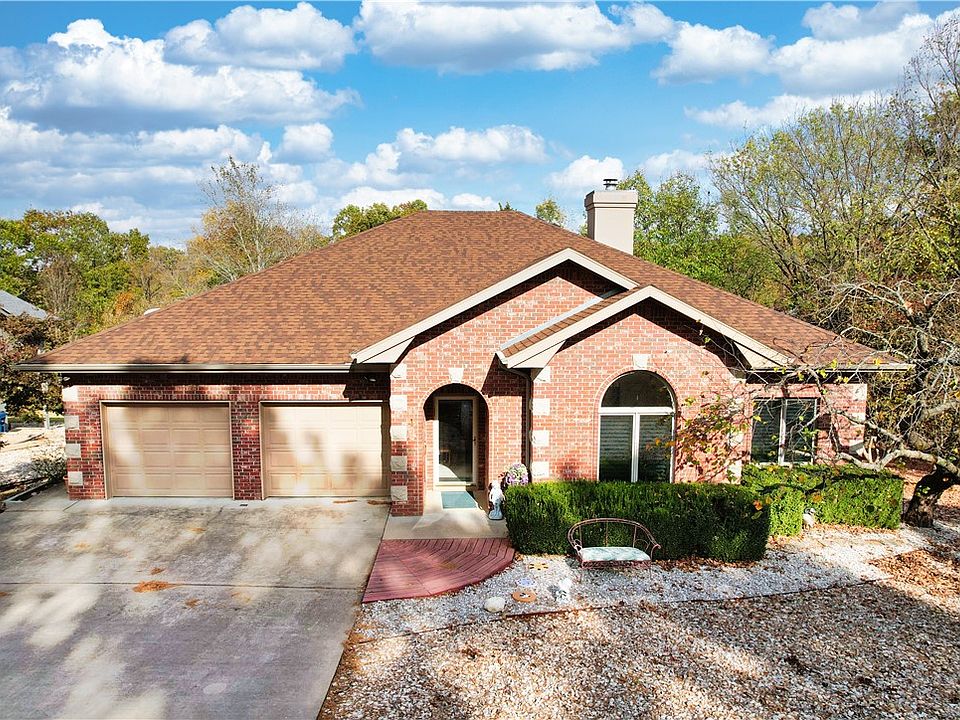 1st image of 4 Dunedin Cir