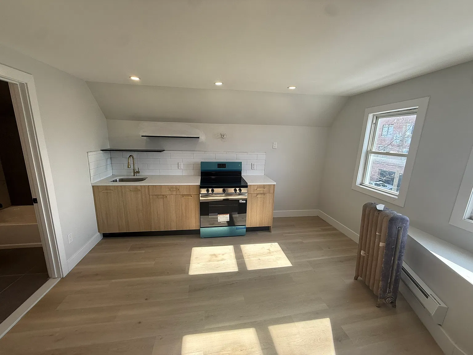 1 bed, $1,650 — Photo 4
