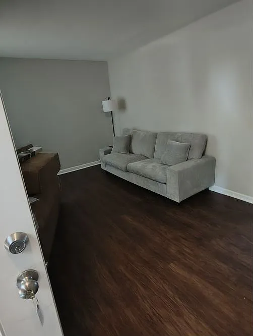 2 bed, 2.5 bath, $1,350 — Photo 2