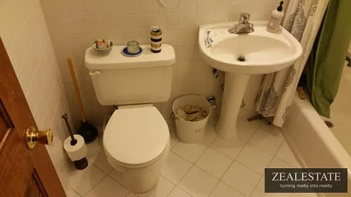 Rented by ZealEstate Group Inc | media 64