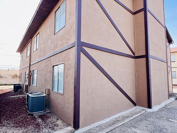 3rd image of 1115 W McKay St
