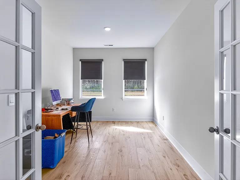 806 Dorset Stream Dr — Photo 17