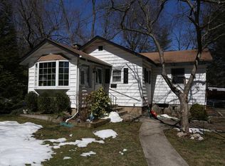14 W Hall Ave, New City, NY 10956