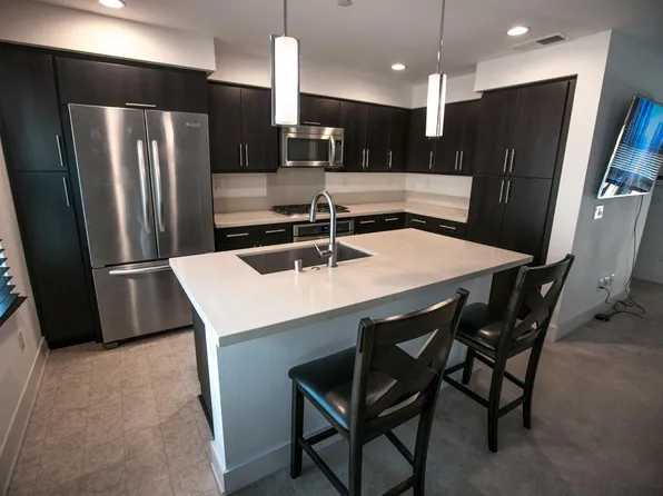 1754 Fairlead Ave, Carlsbad, CA 92011