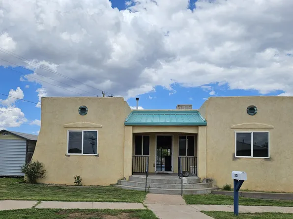 512 S 6th St, Santa Rosa, NM 88435