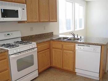 5th image of 1680 Presidio Way