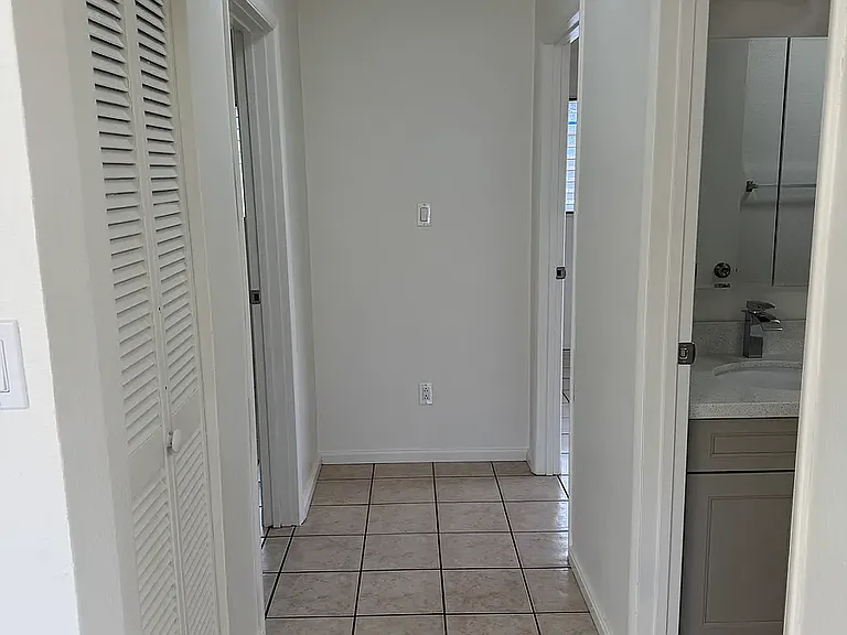 1041 18th Ave #A — Photo 18