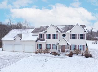 4510 Hawkins Rd, Richfield, OH 44286