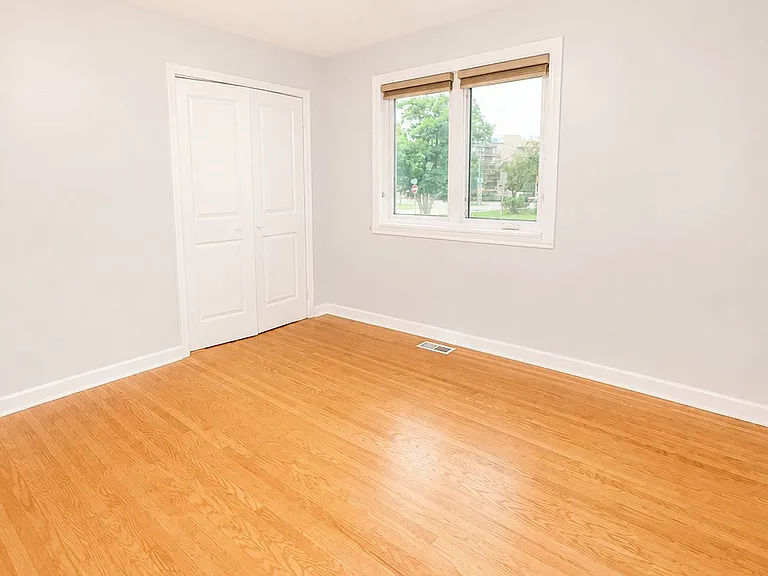 266 Napier St #MAIN — Photo 14