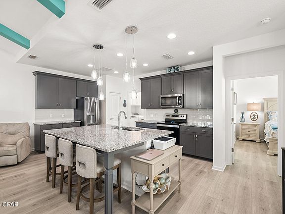 4th image of 8683 Tropics Ave