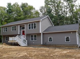 85 Limerock Rd, Smithfield, RI 02917