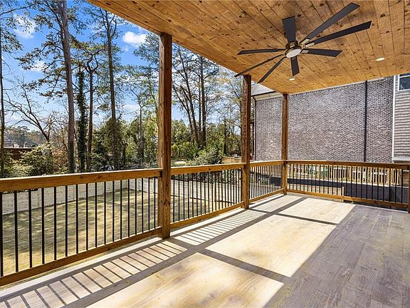 4th image of 1301 Lavista Rd NE