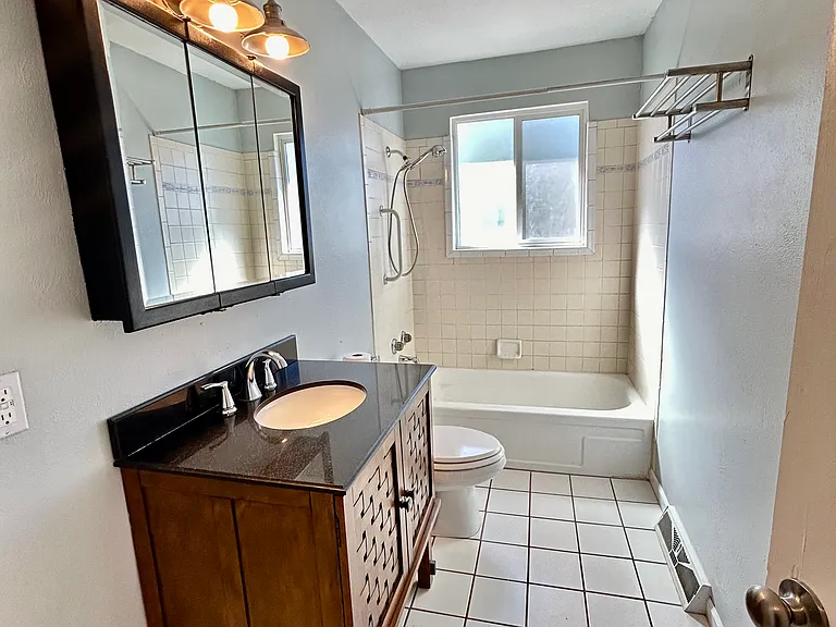 7531 Yates St — Photo 5