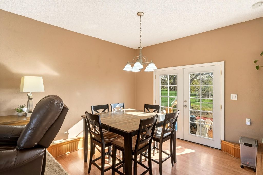703 Circle Dr, Buffalo, WY - More