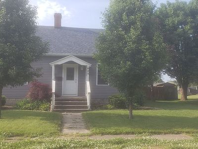 625 W 5th St, Staunton, IL, 62088