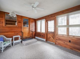 41 Argyle Ave, Holyoke, MA 01040