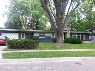 702 W Hubert St, Edgerton, WI 53534