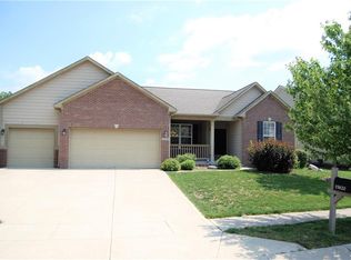 15820 Barnard Dr, Noblesville, IN 46062