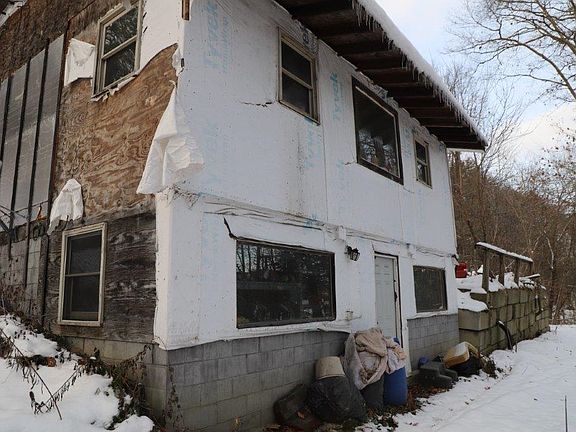 3rd image of 49 Clay Hill Road