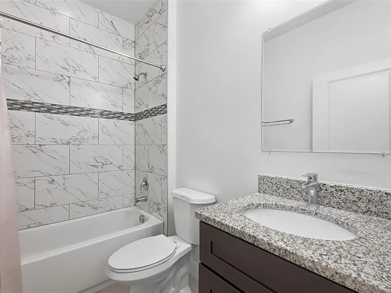 304 Begonia Ct — Photo 18
