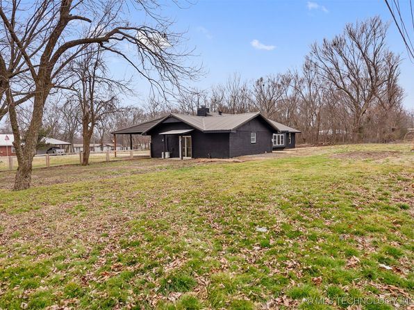 31915 E 723rd Dr, Wagoner, OK 74467
