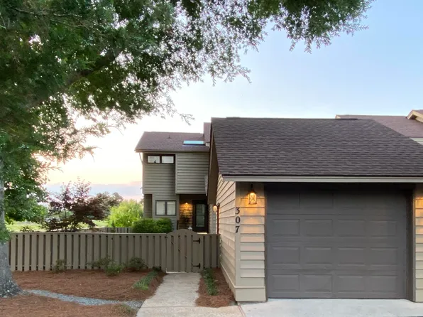 307 Sandpiper Lane, Hampstead, NC 28443