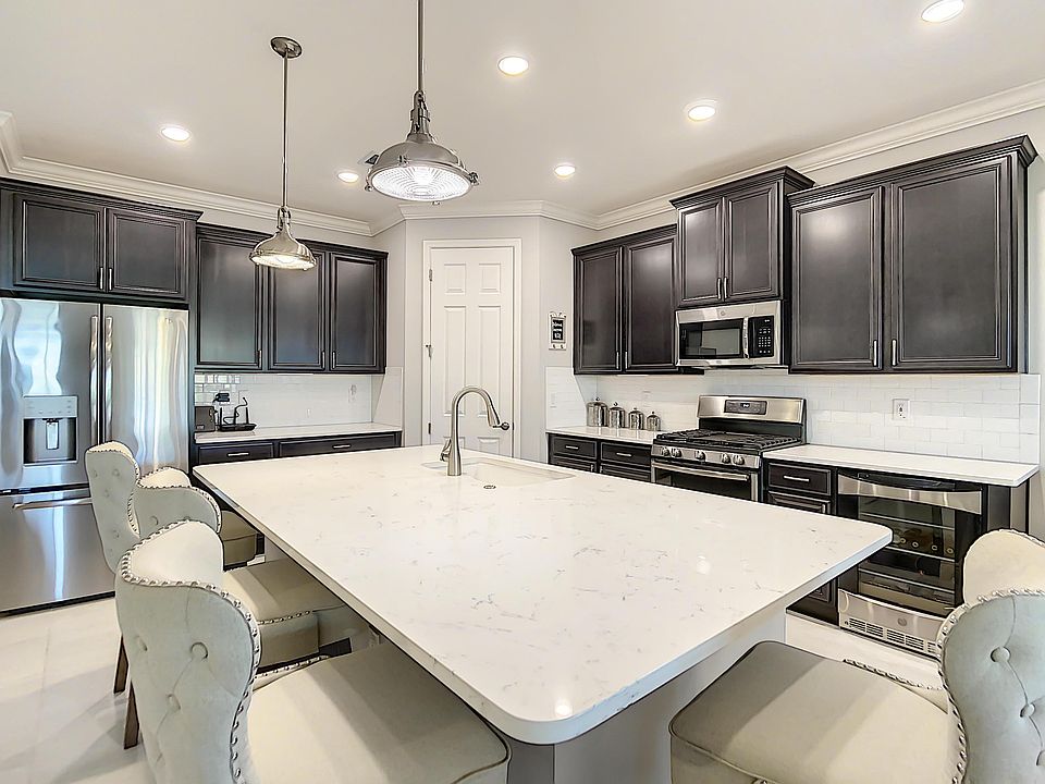 1st image of 10177 SW Coral Tree Cir