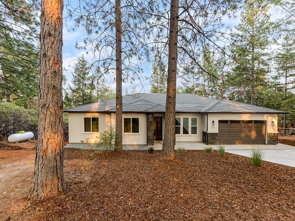 1st image of 6319 Green Leaf Ln