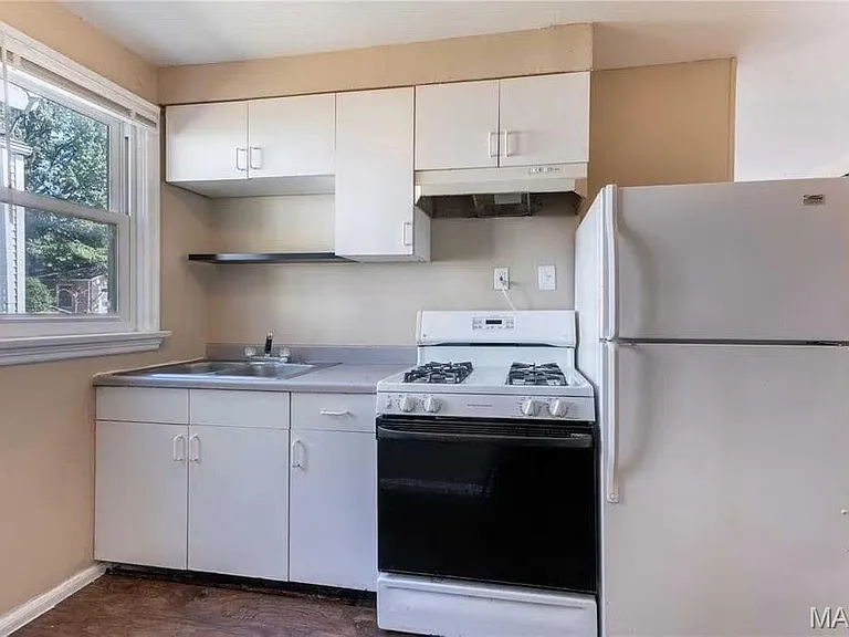 1215 San Jacinto Ct — Photo 3