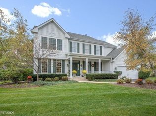 398 Waverly Dr, Mundelein, IL 60060