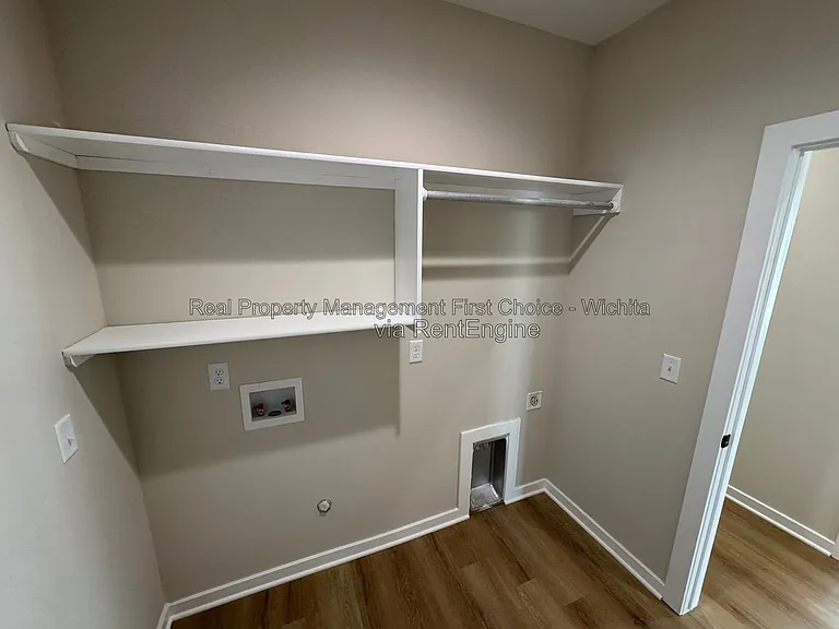 12465 W Blanford St — Photo 26