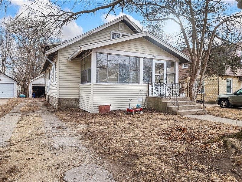 1st image of 1517 Pauline Ave