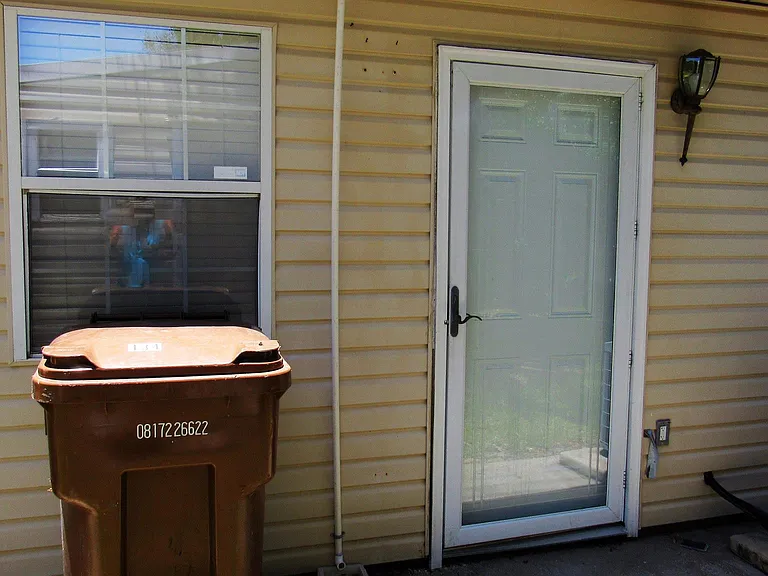 134 Saint John Ave — Photo 20