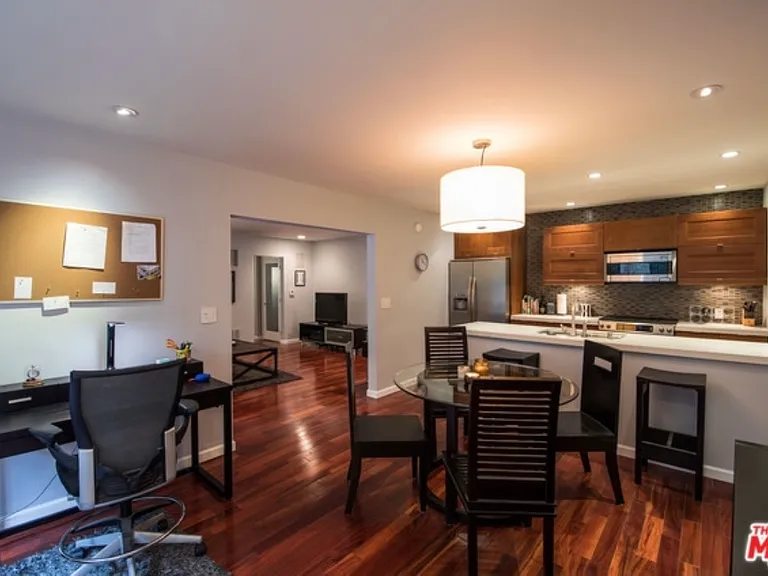 1233 N Laurel Ave #110 — Photo 11