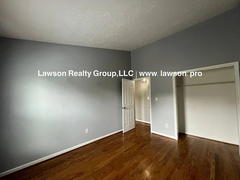 4715 Wembley Pl SW — Photo 50