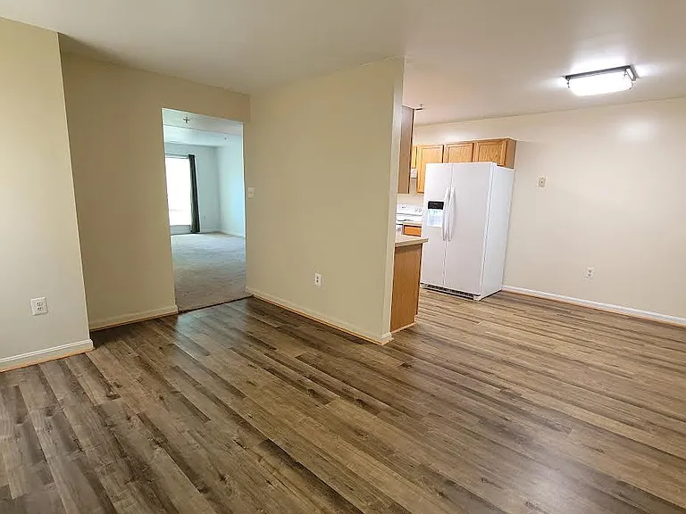 22096 Saint Inigoes Ct — Photo 3