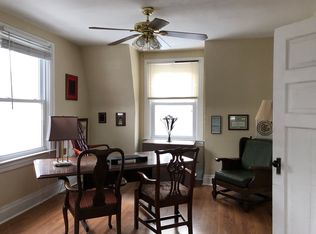 319 S Peoria Ave, Dixon, IL 61021