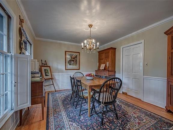 4th image of 3031 Gardner Park Dr